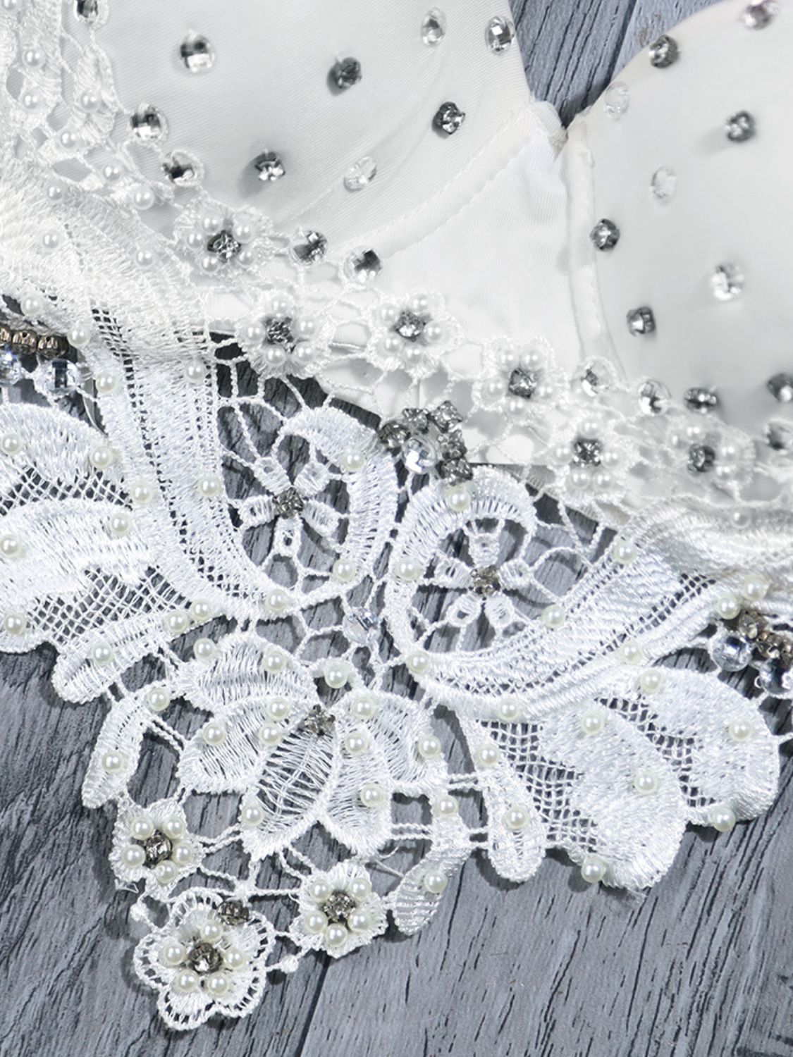 Rhinestone Spliced Lace Pointed Hem Bustier