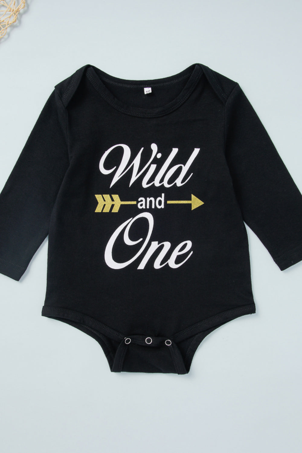 Baby Girls Graphic Bodysuit and Striped Pants Set with Bow