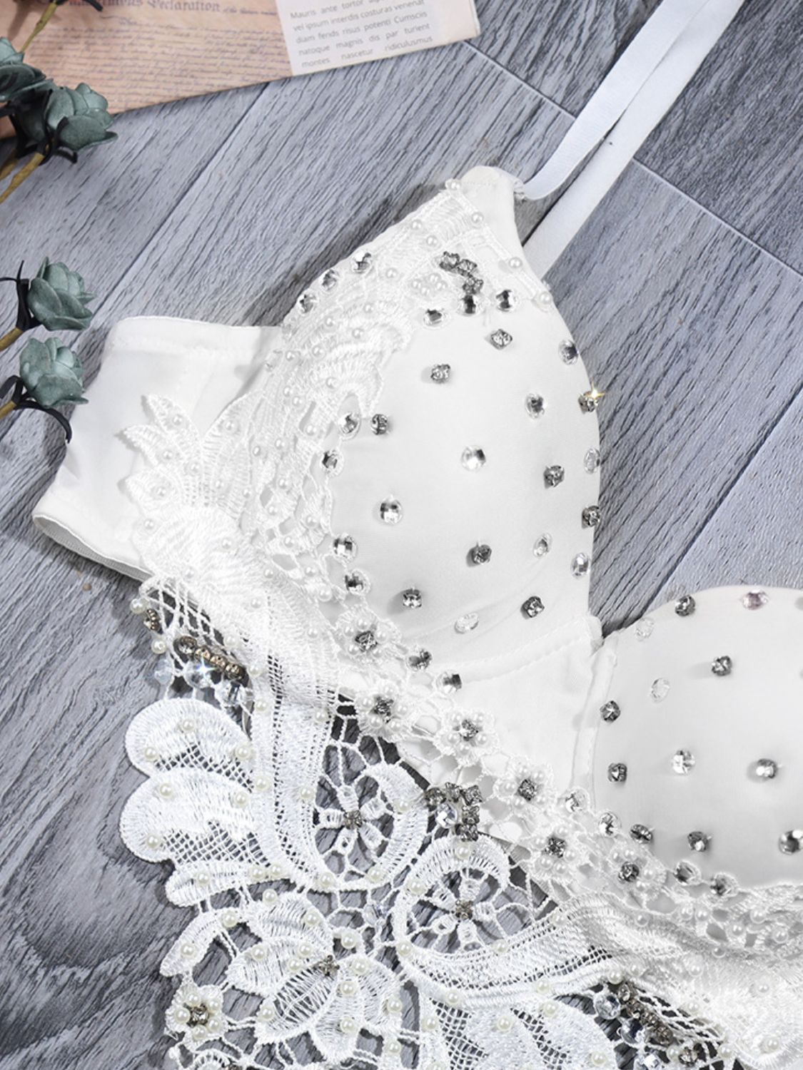 Rhinestone Spliced Lace Pointed Hem Bustier