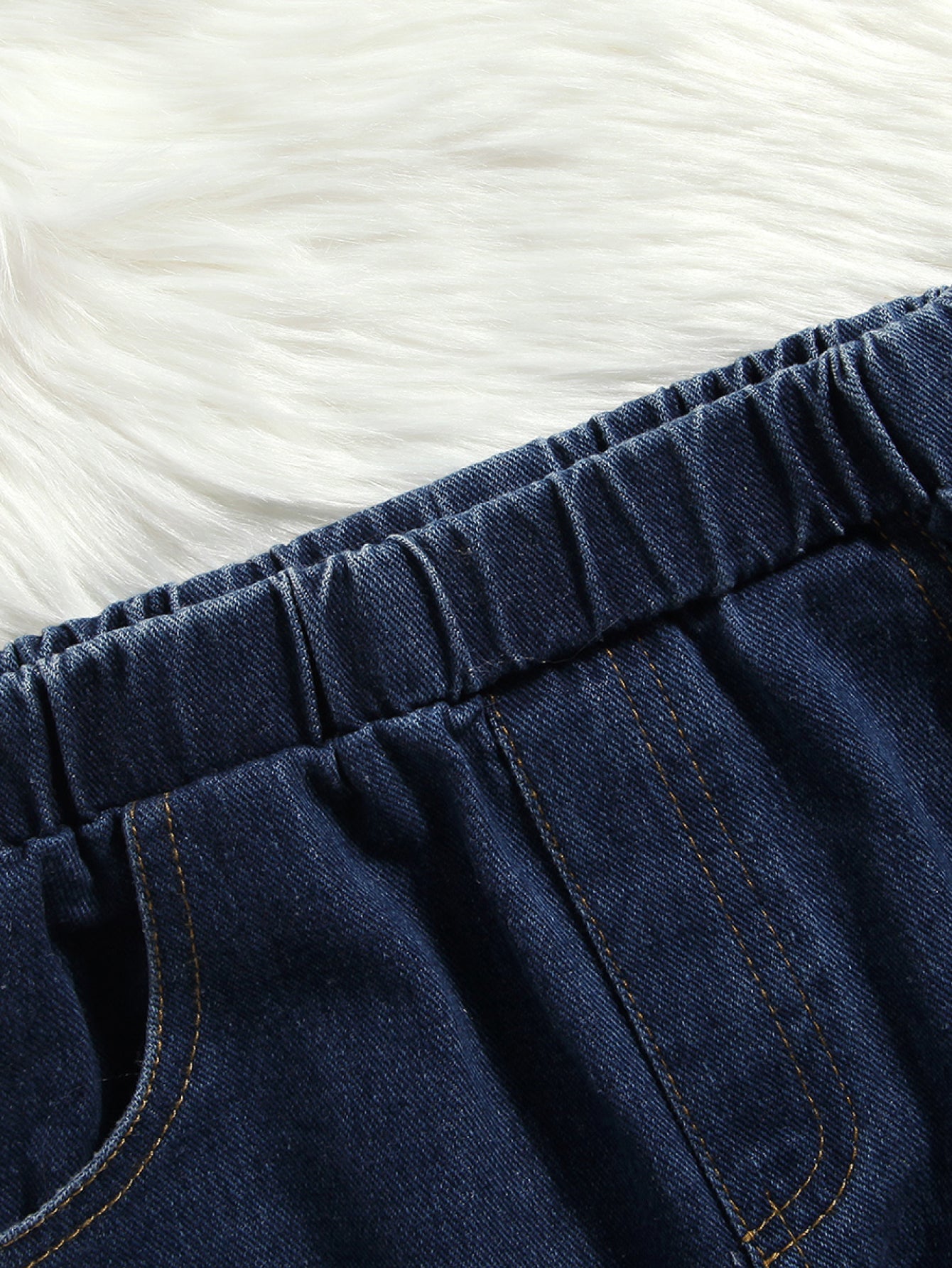 Kids Heart Graphic Sweatshirt and Destroyed Pants Set