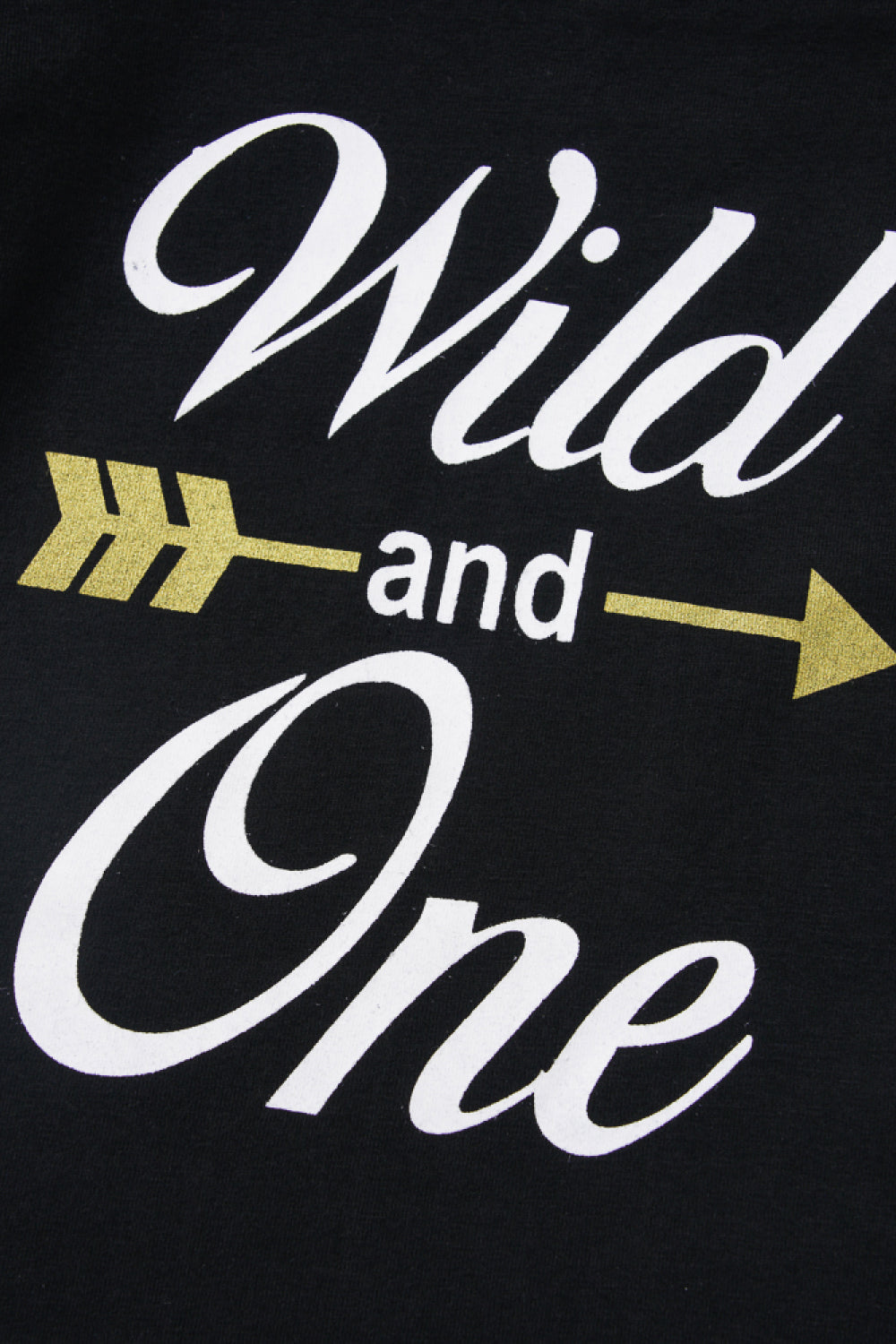 Baby Girls Graphic Bodysuit and Striped Pants Set with Bow